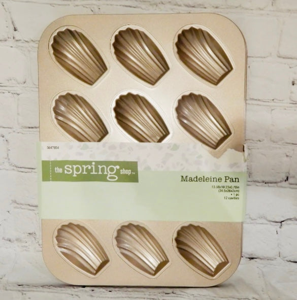 The Spring Shop Madeleine Pan